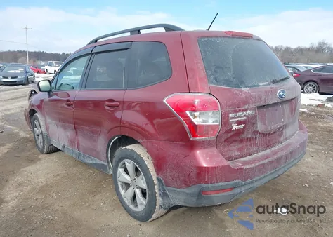 2015 Subaru Forester 2.5I Premium z USA, uszkodzony, nr VIN JF2SJADC4FH492012